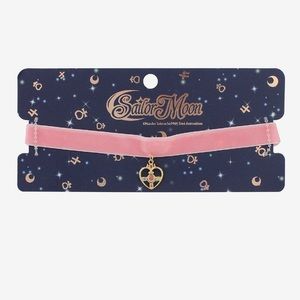 Sailor Moon Cosmic‎ Heart Compact Choker Hot Topic Cosplay Costume